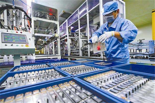 擬投資15億元建設(shè)硅碳負(fù)極、添加劑等鋰電材料項(xiàng)目